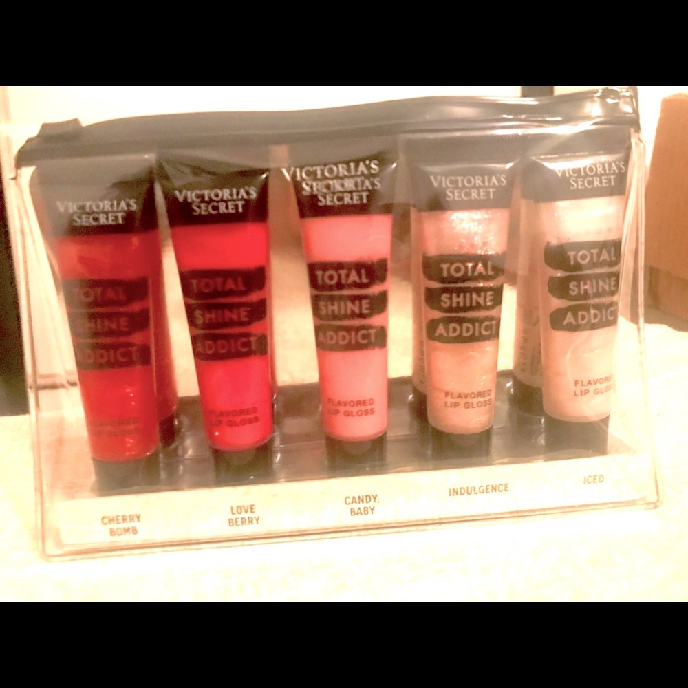 VS lip gloss